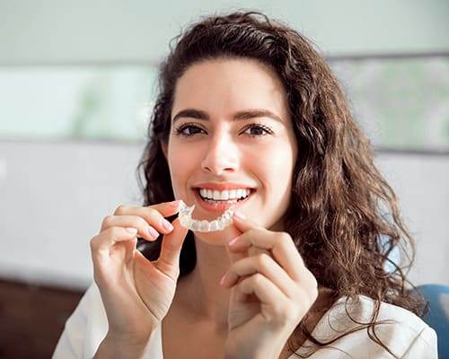 Transform Your Smile with Invisalign: A Clear Path to Straighter Teeth